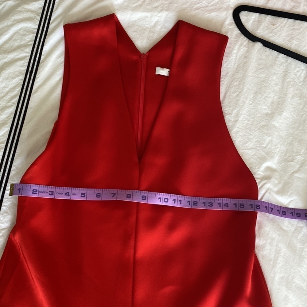 NWT- Tibi Red Midi Dress with Large Pockets and built in Bra - Picture 7 of 8